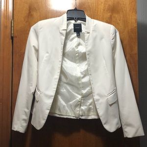 Forever 21 cream blazer size small